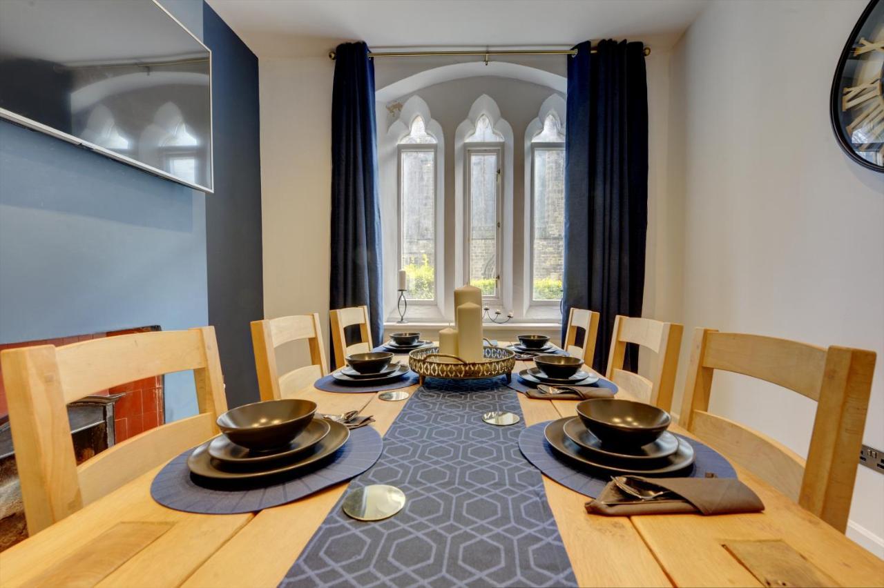 The Old Vicarage - Secure Parking, Fast Wifi, Garden Villa Leeds  Luaran gambar