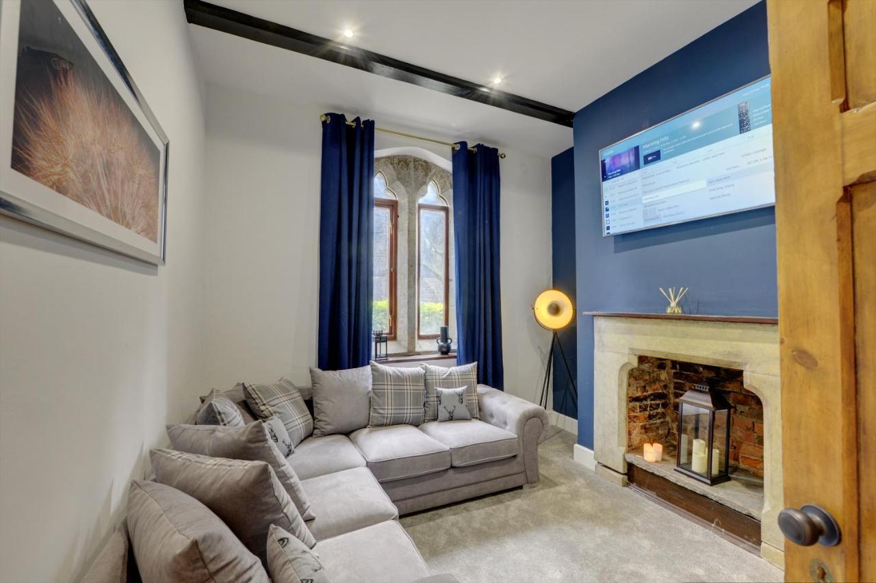 The Old Vicarage - Secure Parking, Fast Wifi, Garden Villa Leeds  Luaran gambar