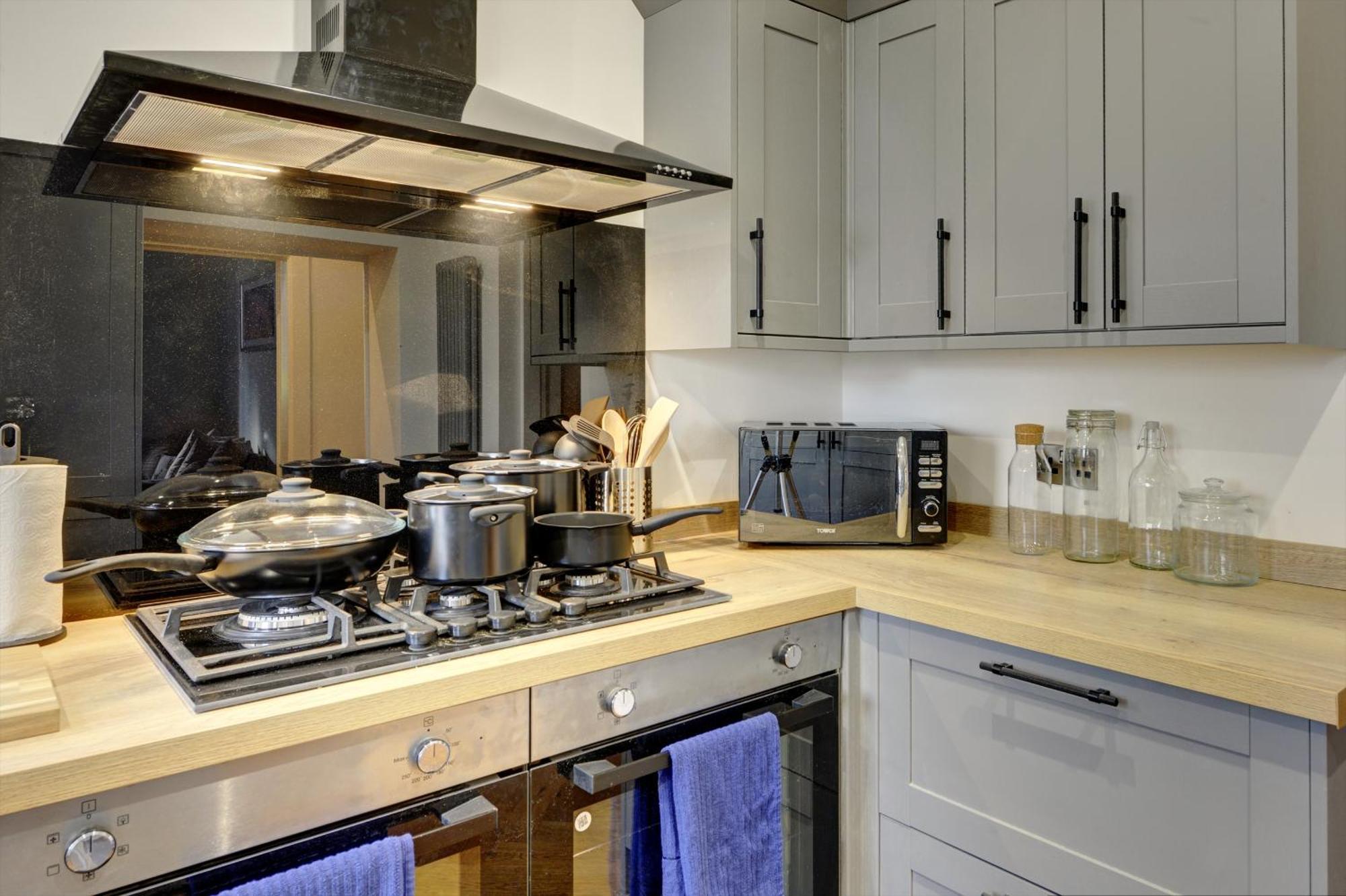 The Old Vicarage - Secure Parking, Fast Wifi, Garden Villa Leeds  Luaran gambar