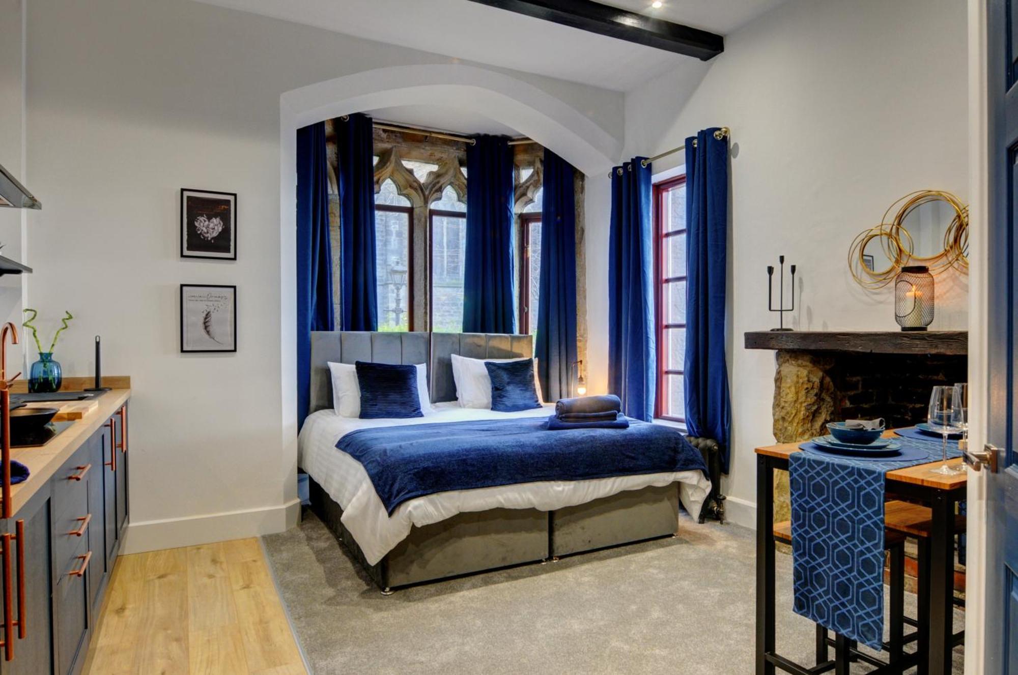 The Old Vicarage - Secure Parking, Fast Wifi, Garden Villa Leeds  Luaran gambar
