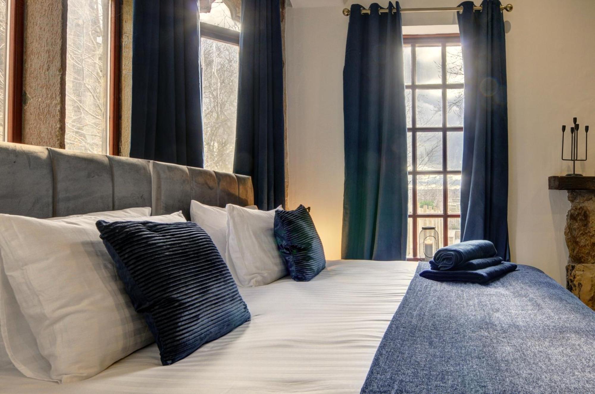 The Old Vicarage - Secure Parking, Fast Wifi, Garden Villa Leeds  Luaran gambar